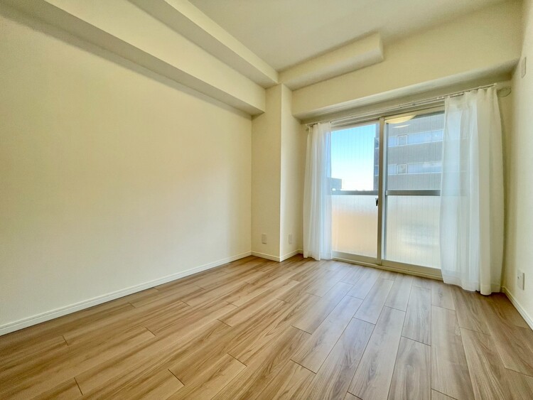 その他 清かで艶やかな時間をもたらしてくれる室内です。