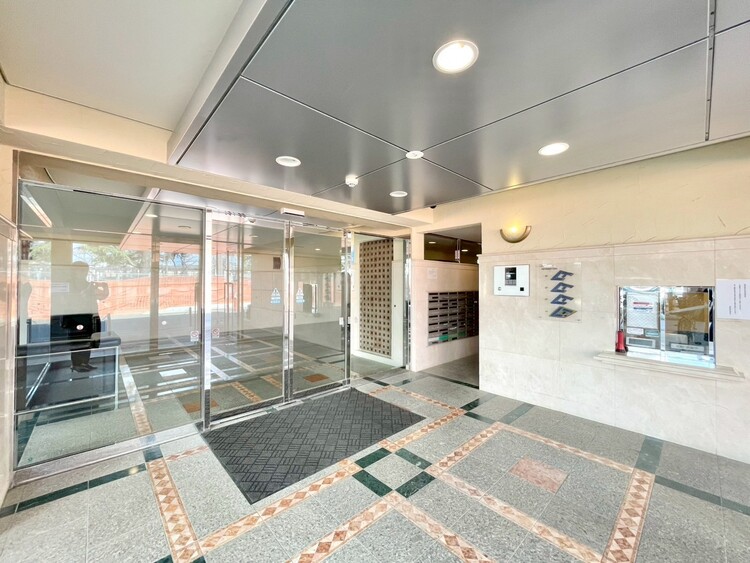 その他 館内は静寂な中が保たれており、管理が行き届いている印象を受けました。