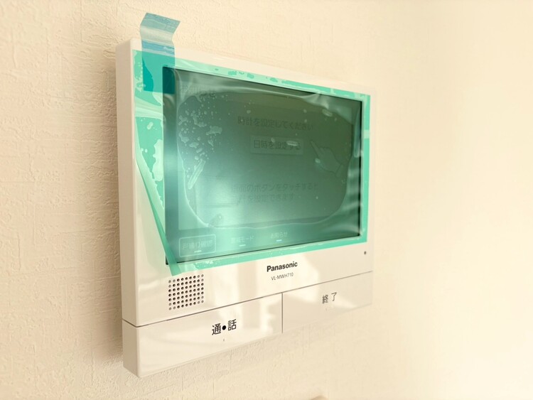 その他 誰が来てもわかる様にモニター付きインターホンを設置。