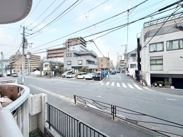 その他 眺望や窓からの景色が良いと、家で過ごす時間も快適です。