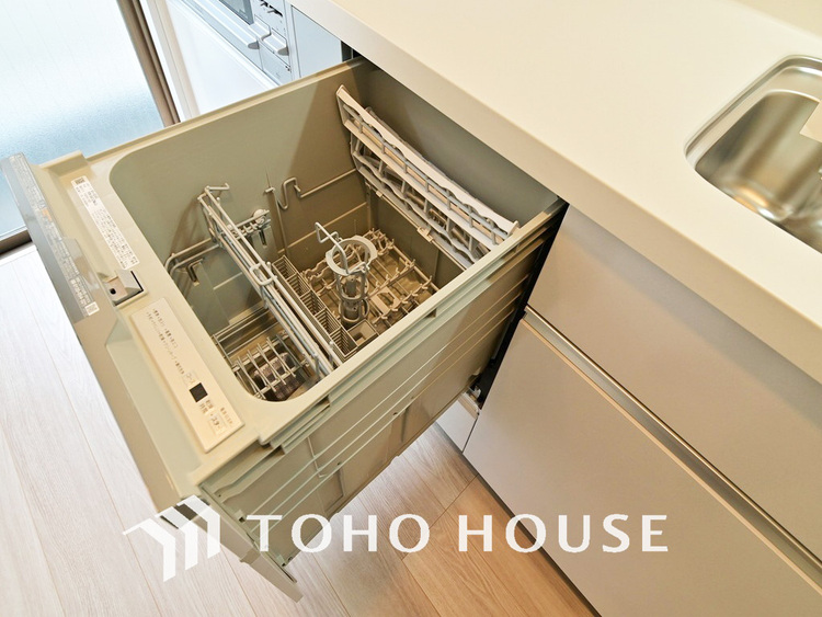 その他 ビルトイン式食洗機完備のシステムキッチンで食後もゆったり家族団らん