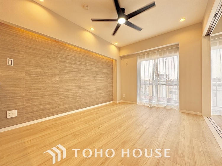 内装 寝室は一日の疲れを癒す大切な空間。快適で落ち着けるおすすめの間取りです。