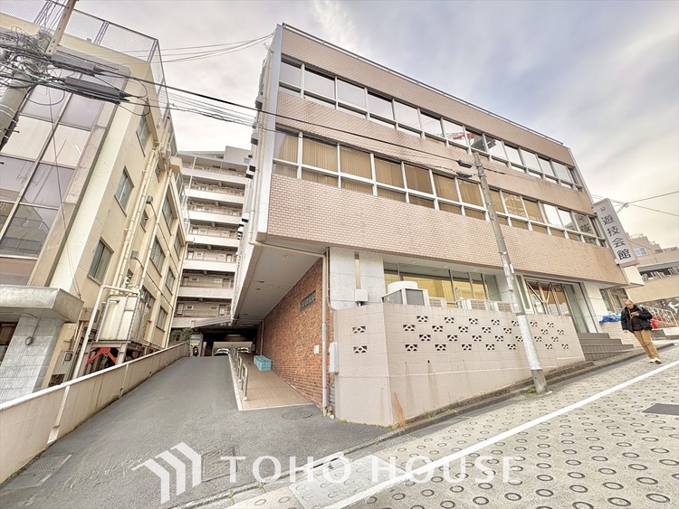 外観 現地に実際に行ってみることでしか感じられないことがたくさんあります。周辺環境や街の雰囲気など、たくさんのことを感じていただけます。