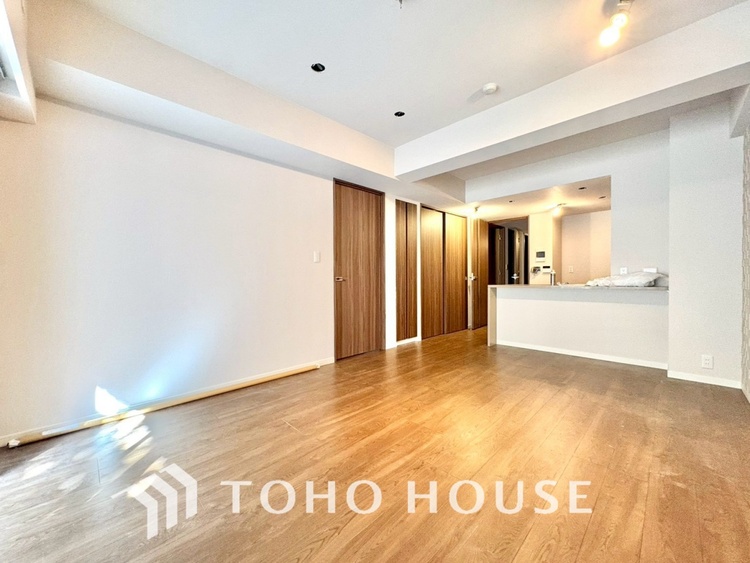 内装 現在改装中◆眩い◆光が燦々と入り、家族の笑顔を照らす。「いつまでも続いて」と願う夢のような毎日がここにある。