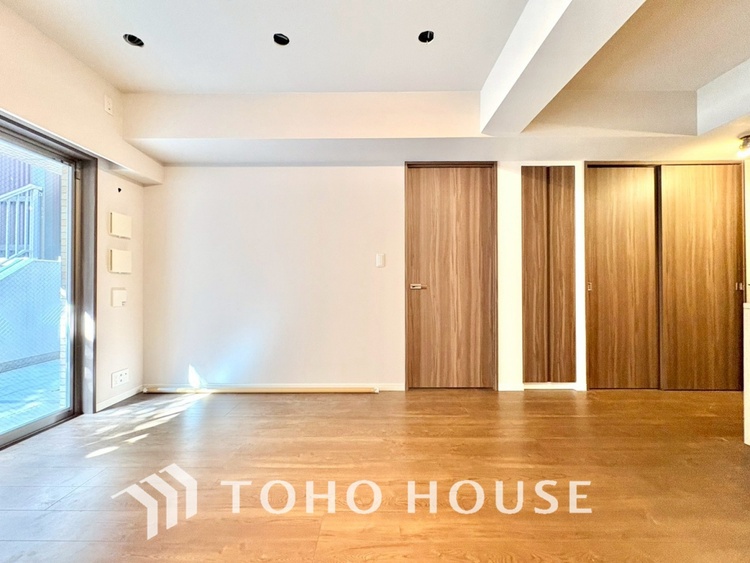 内装 現在改装中◆住む喜び、楽しさ、感動◆を君と共有したい。いつまでもずっと家族を見渡せるこの広い空間で。