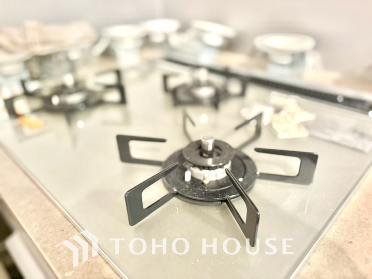 キッチン 現在改装中◆家族のおはよう◆の声を笑顔で迎えてあげられるシステムキッチン。朝ごはんが楽しみでちょっと早起きしたくなるんです。