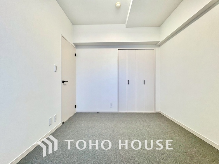 内装 【PRIVATE ROOM】◆属毛離裏◆子は父を手本とし、母に愛育されて成長する。家族の深い繋がり。いつまでも大切にしたい。