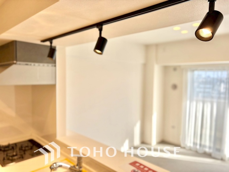 内装 【LIVING】◆住む喜び、楽しさ、感動◆を君と共有したい。いつまでもずっと家族を見渡せるこの広い空間で。