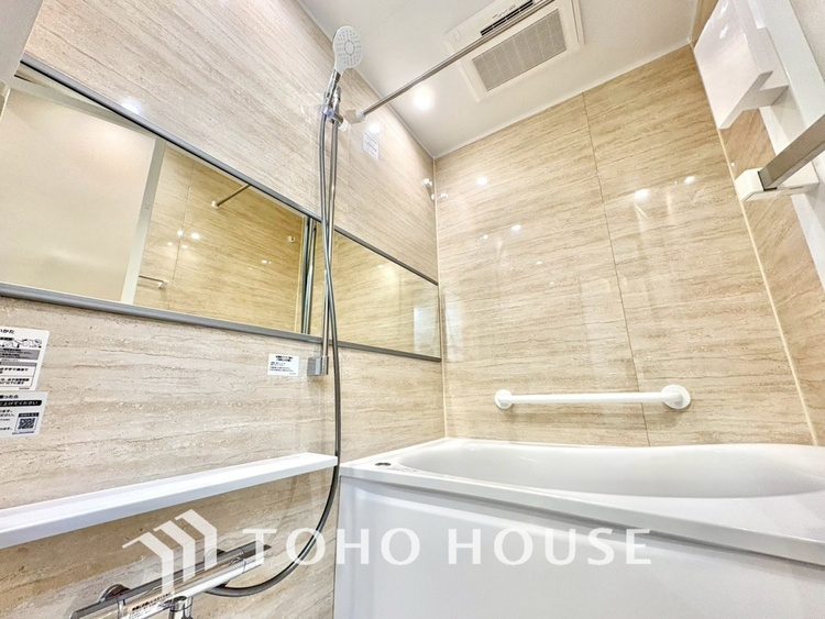 風呂 【BATHROOM】◆プライベートな空間◆simpleだからrelaxできるんです。こころもからだもキレイさっぱり。