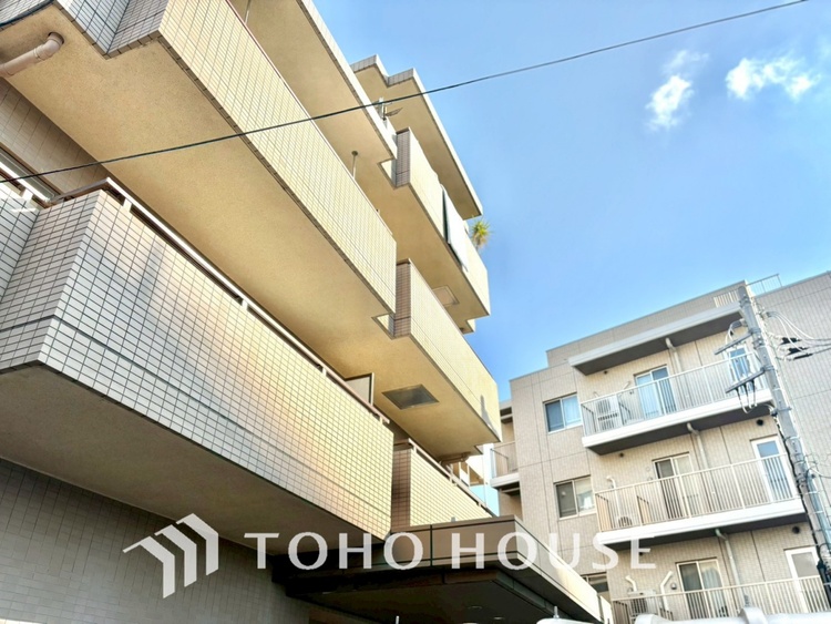 外観 【APPEARANCE】◆住む喜び、楽しさ、感動◆を君と共有したい。いつまでもずっと家族を見渡せるこの広い空間で。