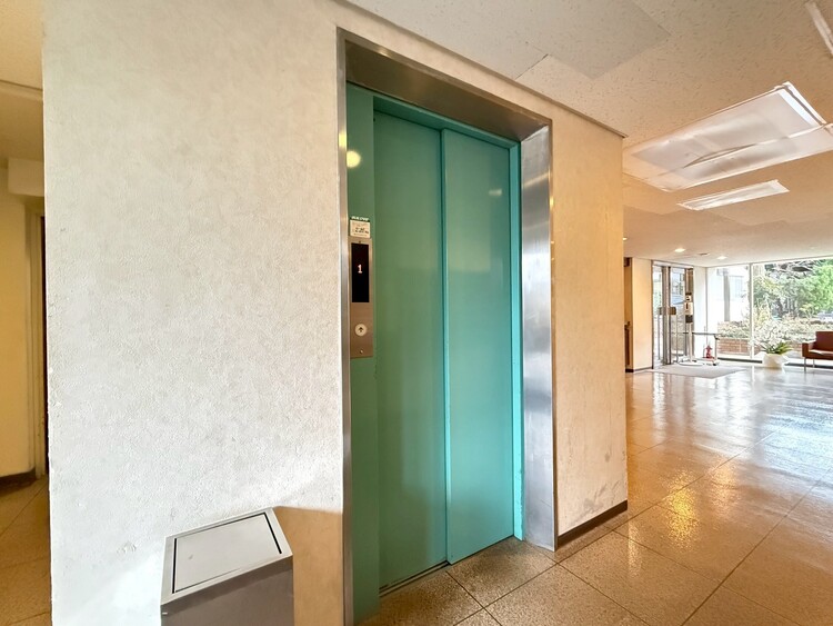 その他 エレベーター完備のため荷物が多くなっても安心。