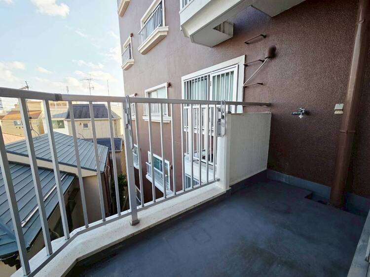 その他 朝の澄んだ空気や、夕方に吹く清々しい風を感じられるバルコニー。