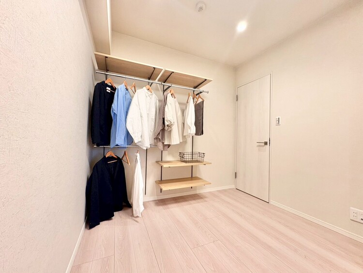 その他 清かで艶やかな時間をもたらしてくれる室内です。