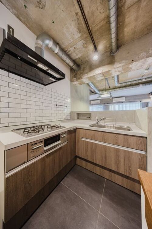 キッチン 【キッチン】人気のある対面式キッチン。家事をお手伝いしてくれる食洗乾燥機が備わっています。