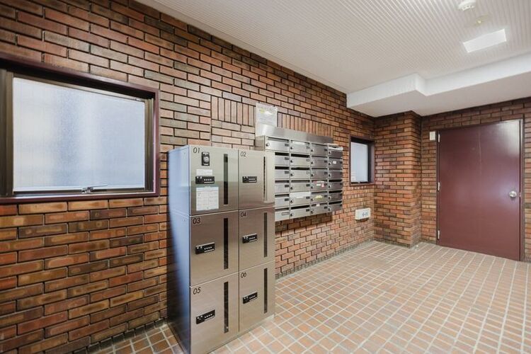 エントランス 【エントランス】