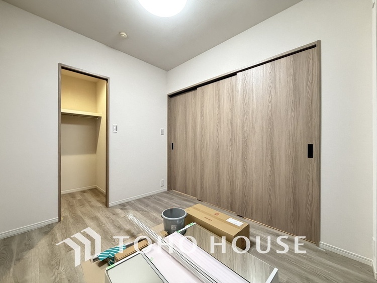 収納 居室　収納