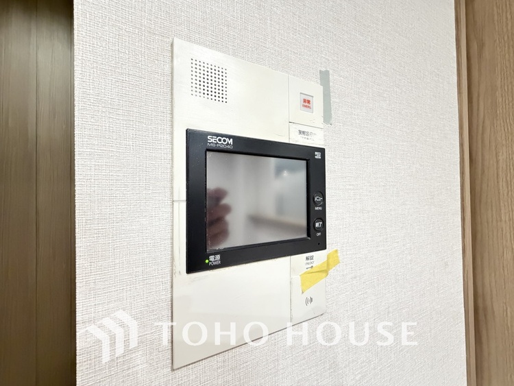 その他 来客が一目でわかるモニター付きインターホン