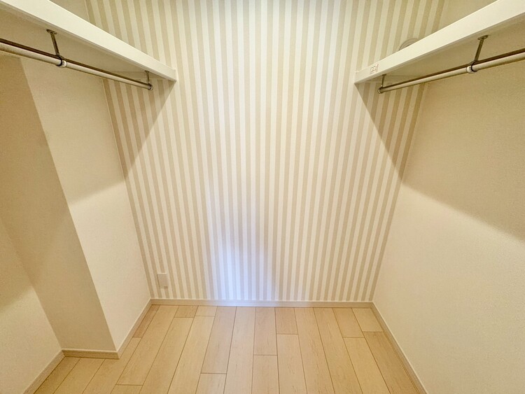 その他 収納スペースが付いていて、お部屋を広く使っていただけます。