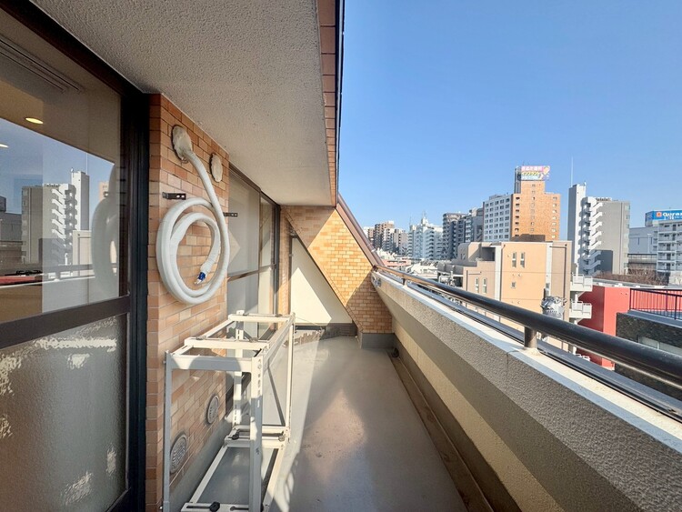 その他 朝の澄んだ空気や、夕方に吹く清々しい風を感じられるバルコニー。