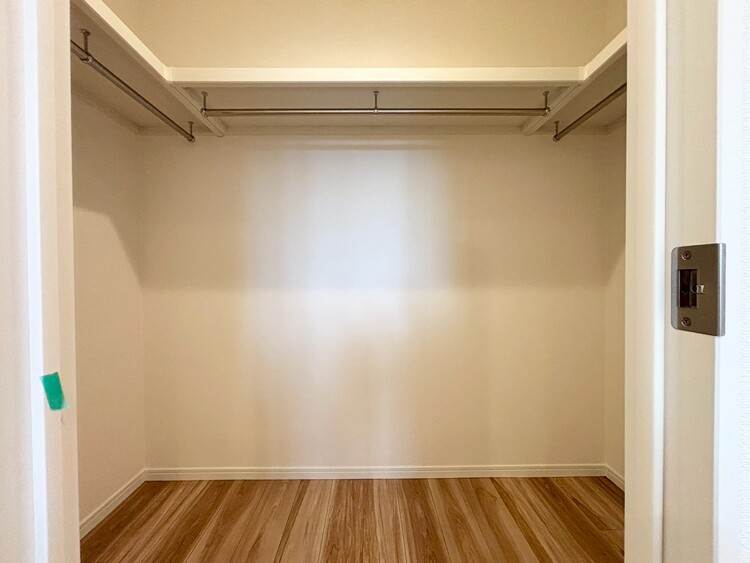 その他 収納スペースが付いていて、お部屋を広く使っていただけます。