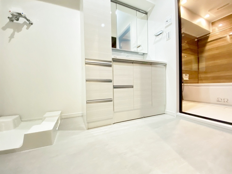 洗面 十分な広さの脱衣所。