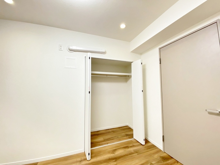 収納 収納スペースが付いていて、お部屋を広く使っていただけます。