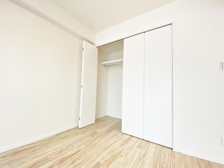 その他 収納スペースが付いていて、お部屋を広く使っていただけます。