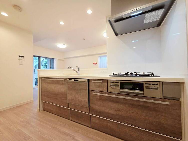 その他 開放感のあるキッチンスペース。調理をしながら、会話も弾みそうですね。