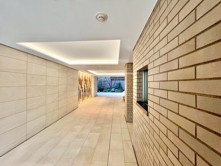 その他 館内は静寂な中が保たれており、管理が行き届いている印象を受けました。