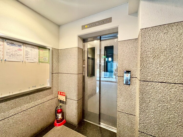 その他 エレベーター完備のため荷物が多くなっても安心。