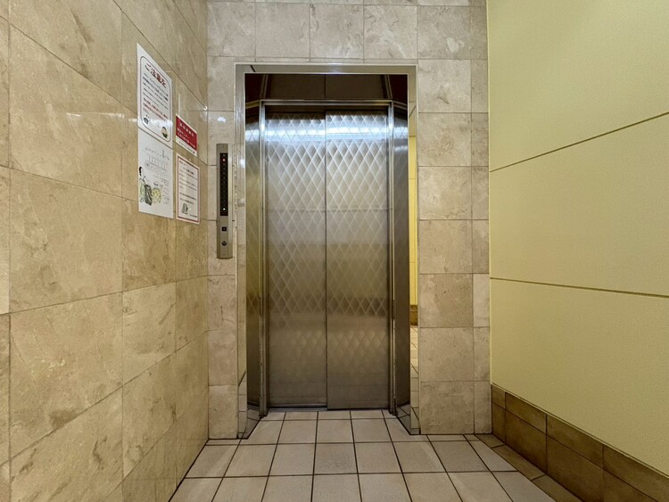 その他 エレベーター完備のため荷物が多くなっても安心。