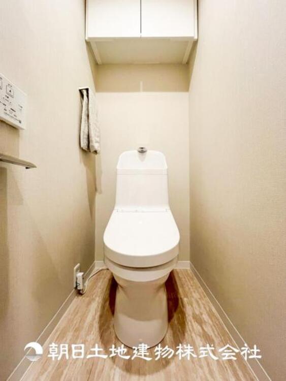 トイレ 【トイレ】大切な1人時間。寛ぎだけではない、快適な生活を送る為に必要なもの。毎日使う場所だから、より快適な空間に仕上げられています。