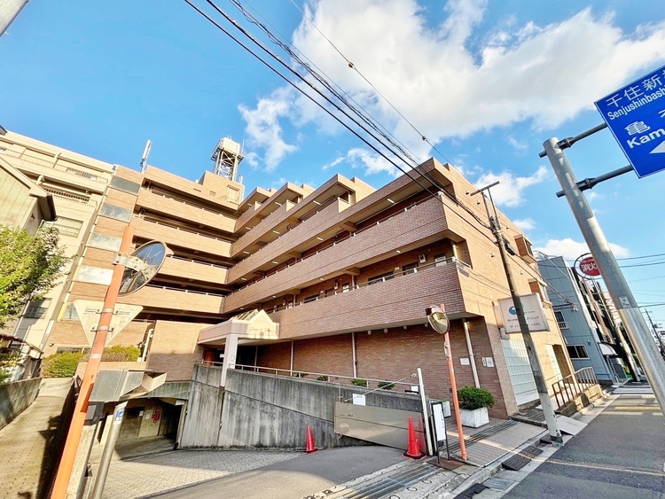 外観 ライフプランニングからローンまで、一貫してご説明させていただきます。お気軽にお問い合わせくださいませ。