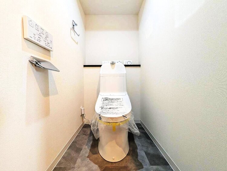 トイレ 暮らしの中のさりげないひとときの快適さにも、こだわりを、持って設備を配しております。