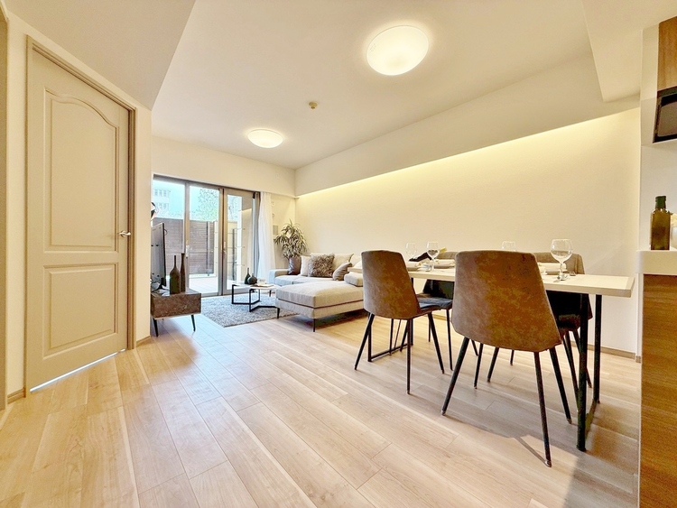 居間 豊かな居住性と、安心感を満たすクオリティが見事に調和した住空間。