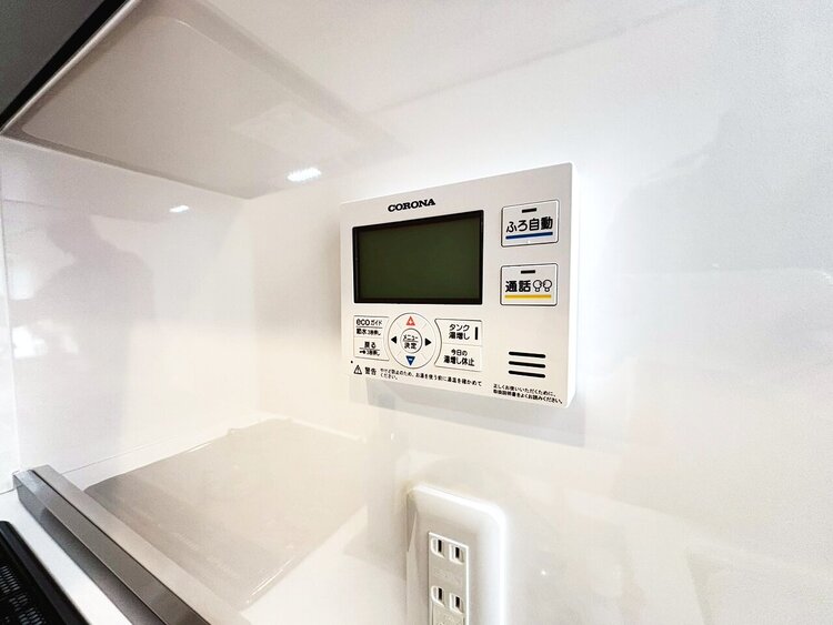 設備 見やすい画面で操作しやすい給湯パネルです。