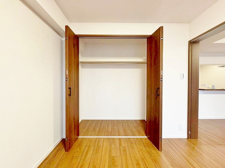 収納 居室にはクローゼットがあり、荷物もスッキリ収納して快適にお過ごしいただけます。