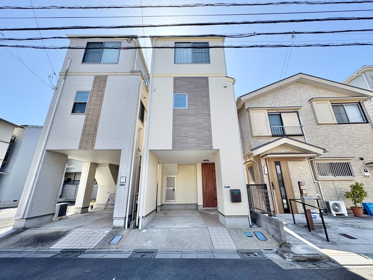 外観 資料には掲載していない情報が、現地にはたくさんあります。是非一度、現地をご確認ください。