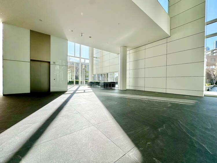 その他 館内は静寂な中が保たれており、管理が行き届いている印象を受けました。