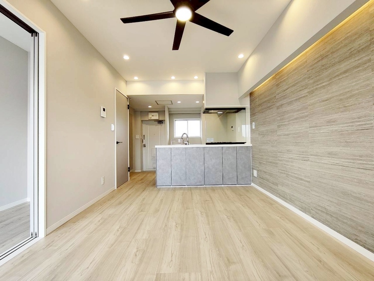 その他 シンプルな内装と偏り過ぎないデザインで統一しました。