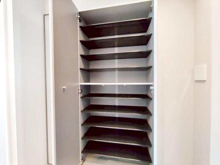 その他 家電やスーツケース、ストック品など何でも片付く嬉しい空間です。