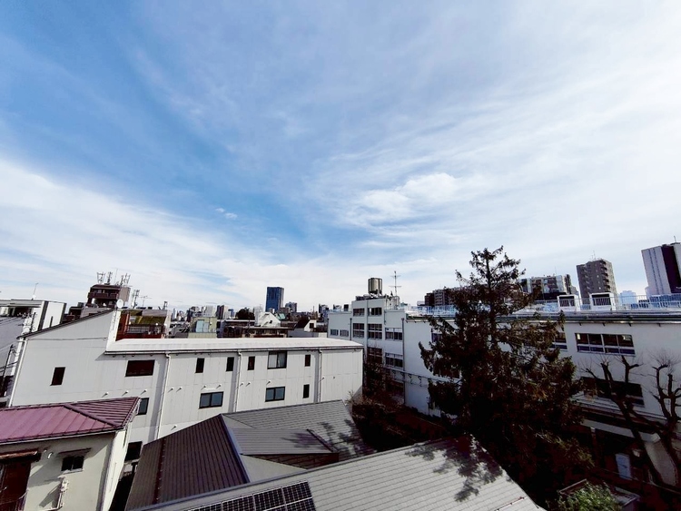 その他 眺望や窓からの景色が良いと、家で過ごす時間も快適です。