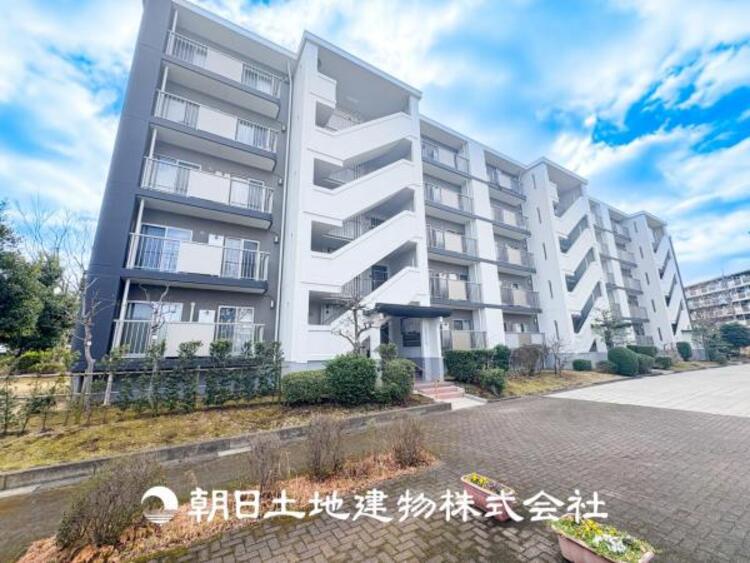 外観 【外観写真】表現された空間はたくさんの光を浴び、風を感じ、暮らしの時間を豊かにしてくれます。