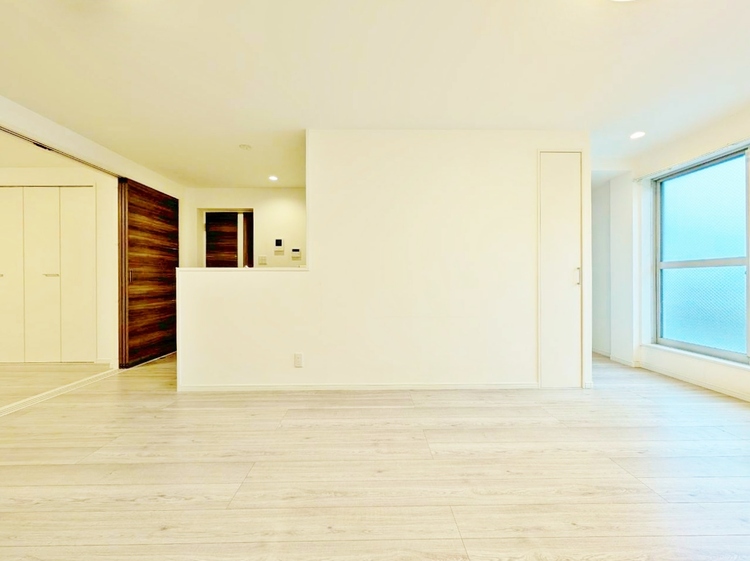 居間 ひとつひとつの空間に宿した機能性、そして美意識。