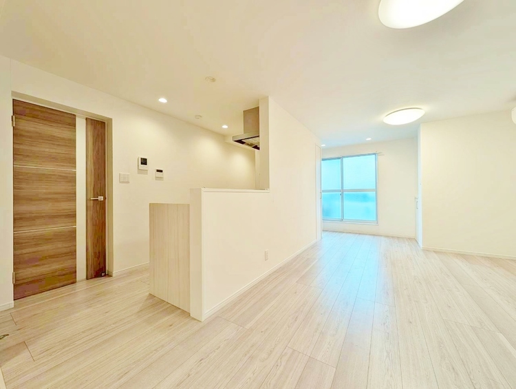 居間 過ごす時間が、たくさんの思い出として紡がれていく場所。