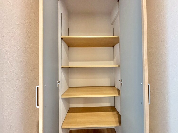 その他 家電やスーツケース、ストック品など何でも片付く嬉しい空間です。