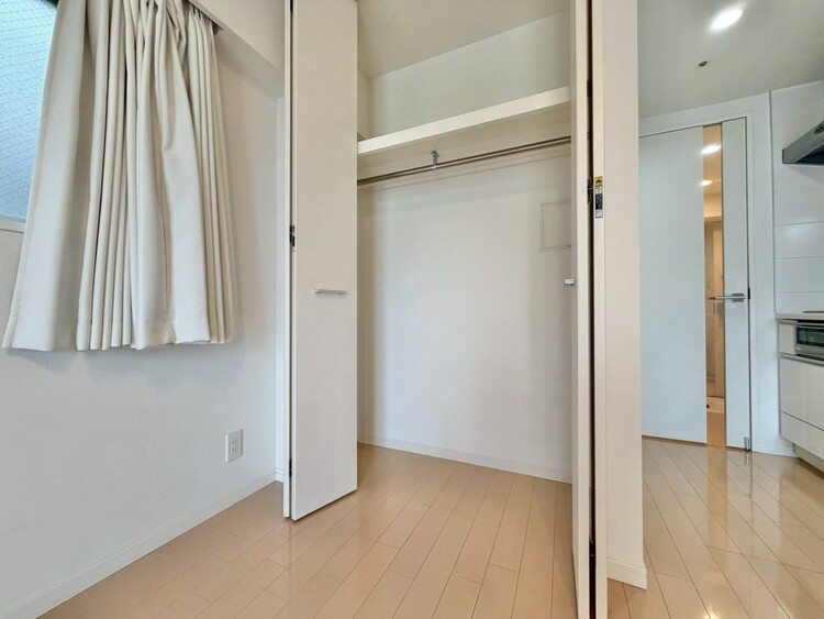 その他 収納スペースが付いていて、お部屋を広く使っていただけます。