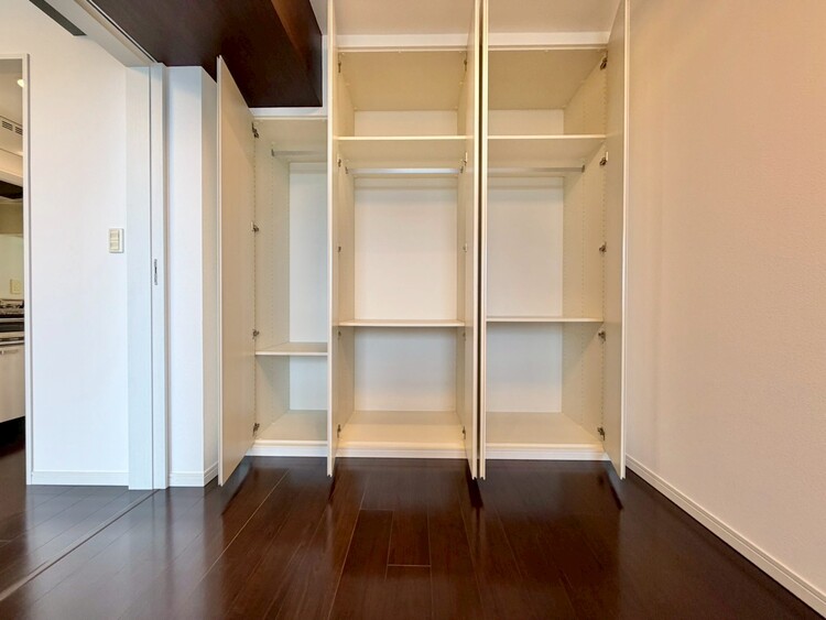 その他 家電やスーツケース、ストック品など何でも片付く嬉しい空間です。