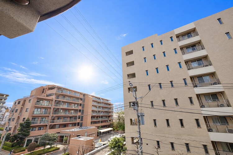 その他 眺望や窓からの景色が良いと、家で過ごす時間も快適です。