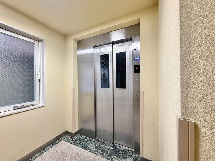 その他 エレベーター完備のため荷物が多くなっても安心。